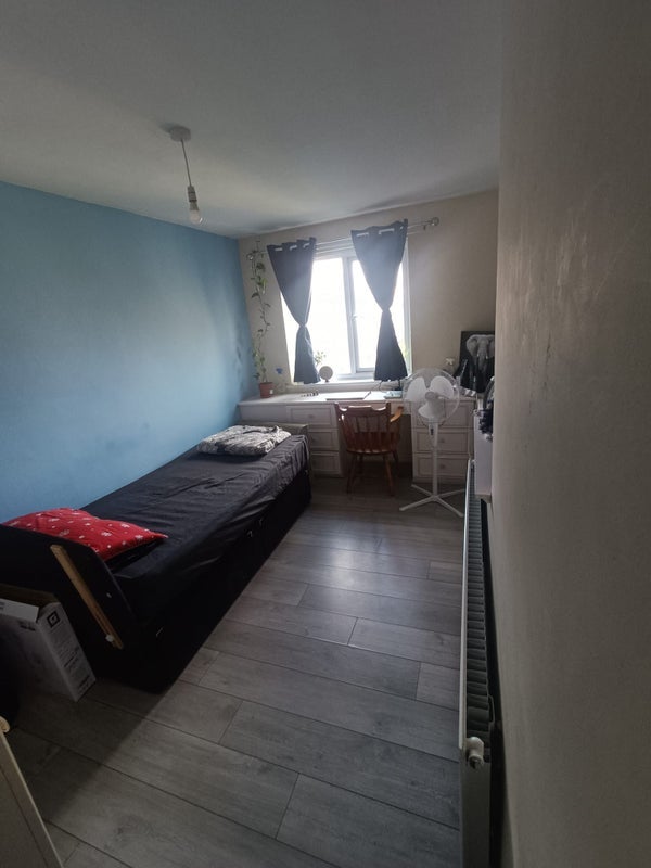 Room Latchetts Shaw in Basildon