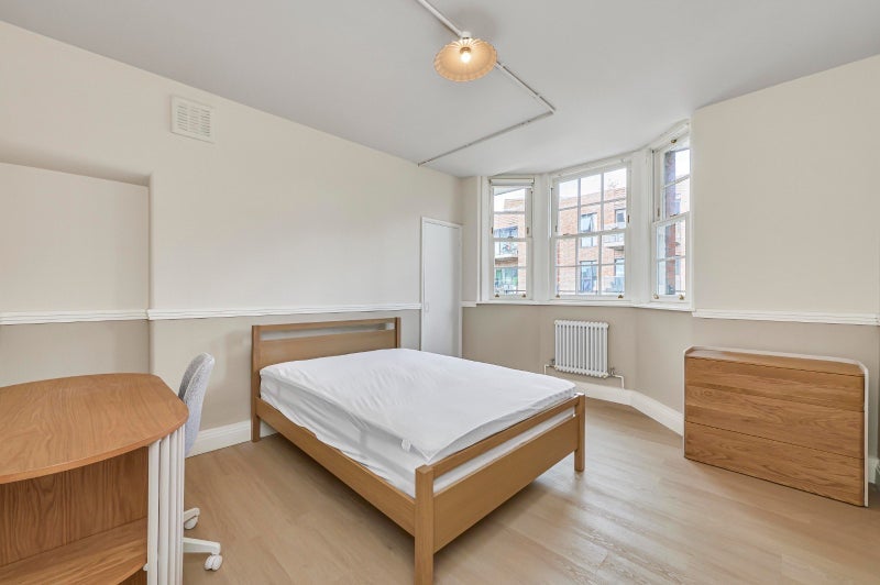 Room Rodney Road in Greater London