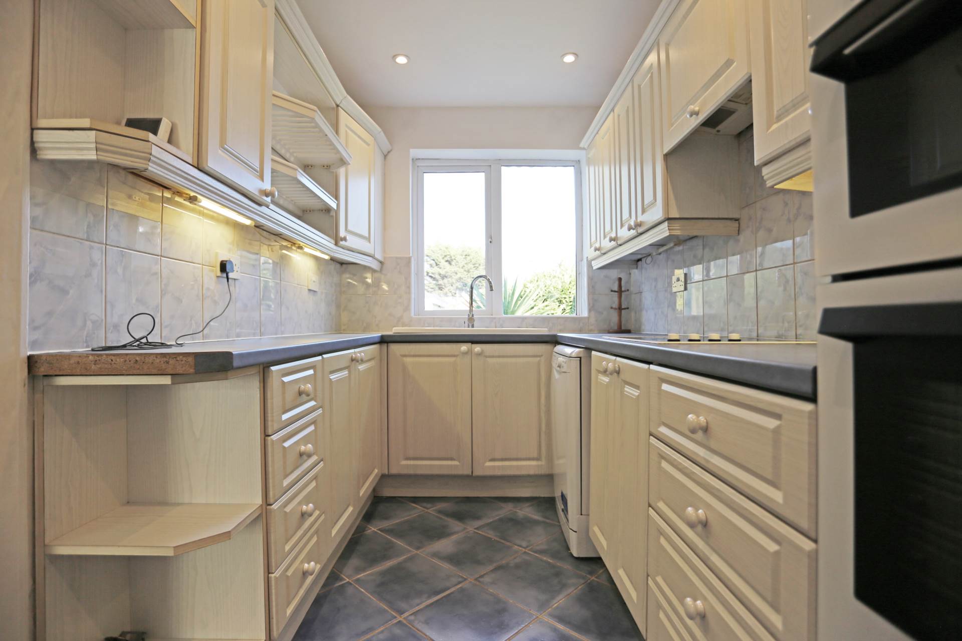 House Crown Road in Greater London