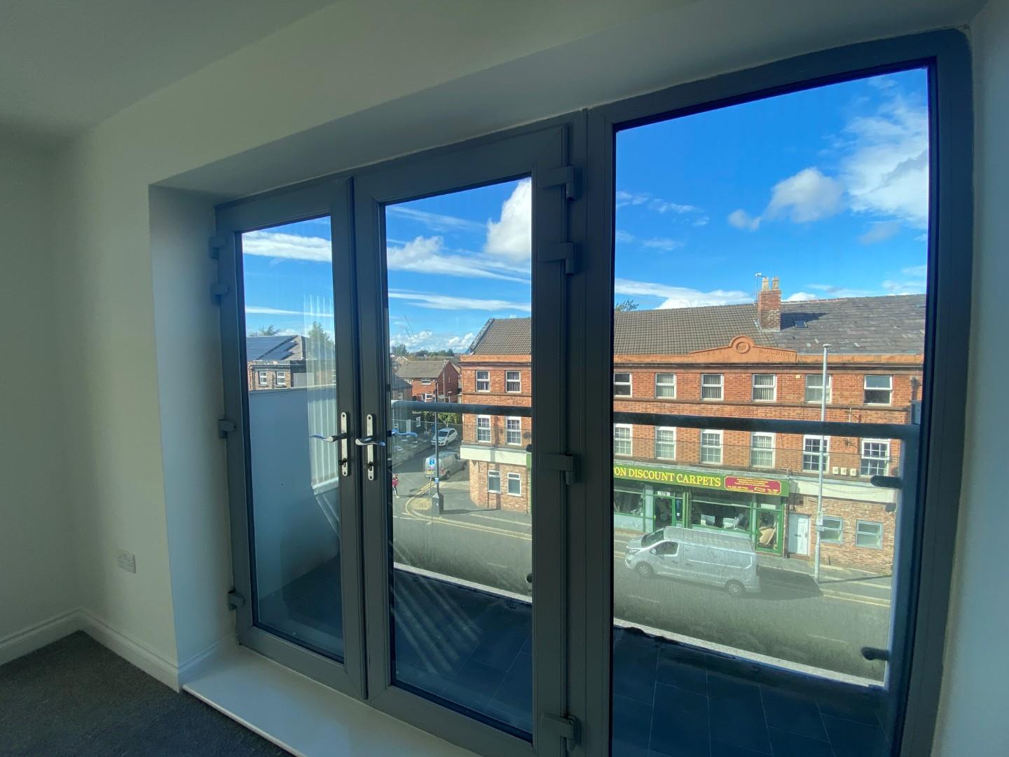 Flat Kensington in Liverpool