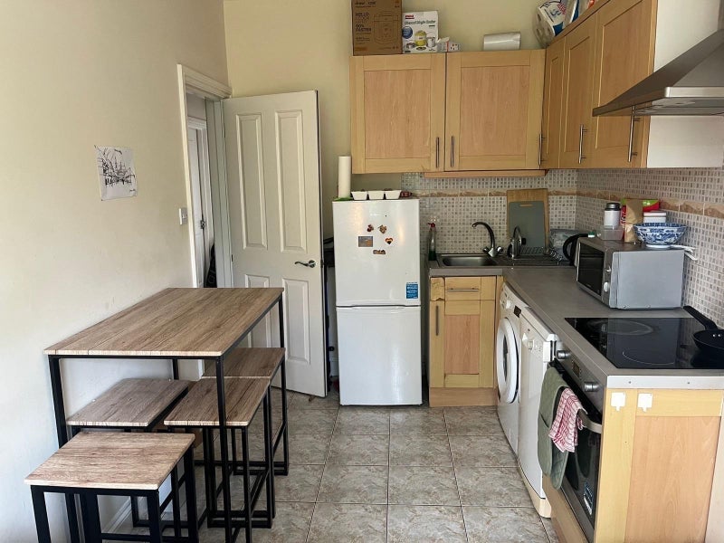 Room Frithville Gardens in Greater London