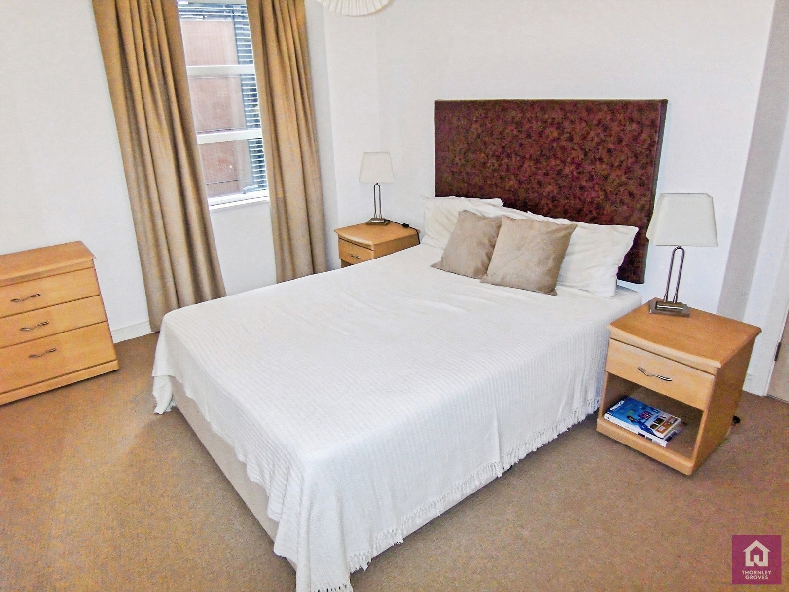 Flat Lower Ormond Street in Manchester
