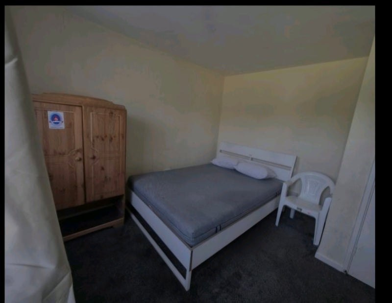 Room Haymerle Road in Greater London