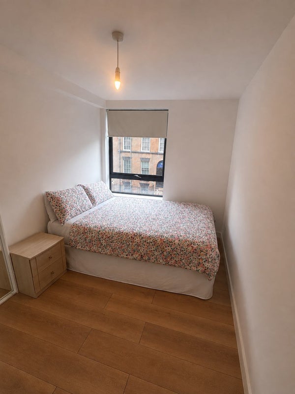 Room Kent Street in Liverpool
