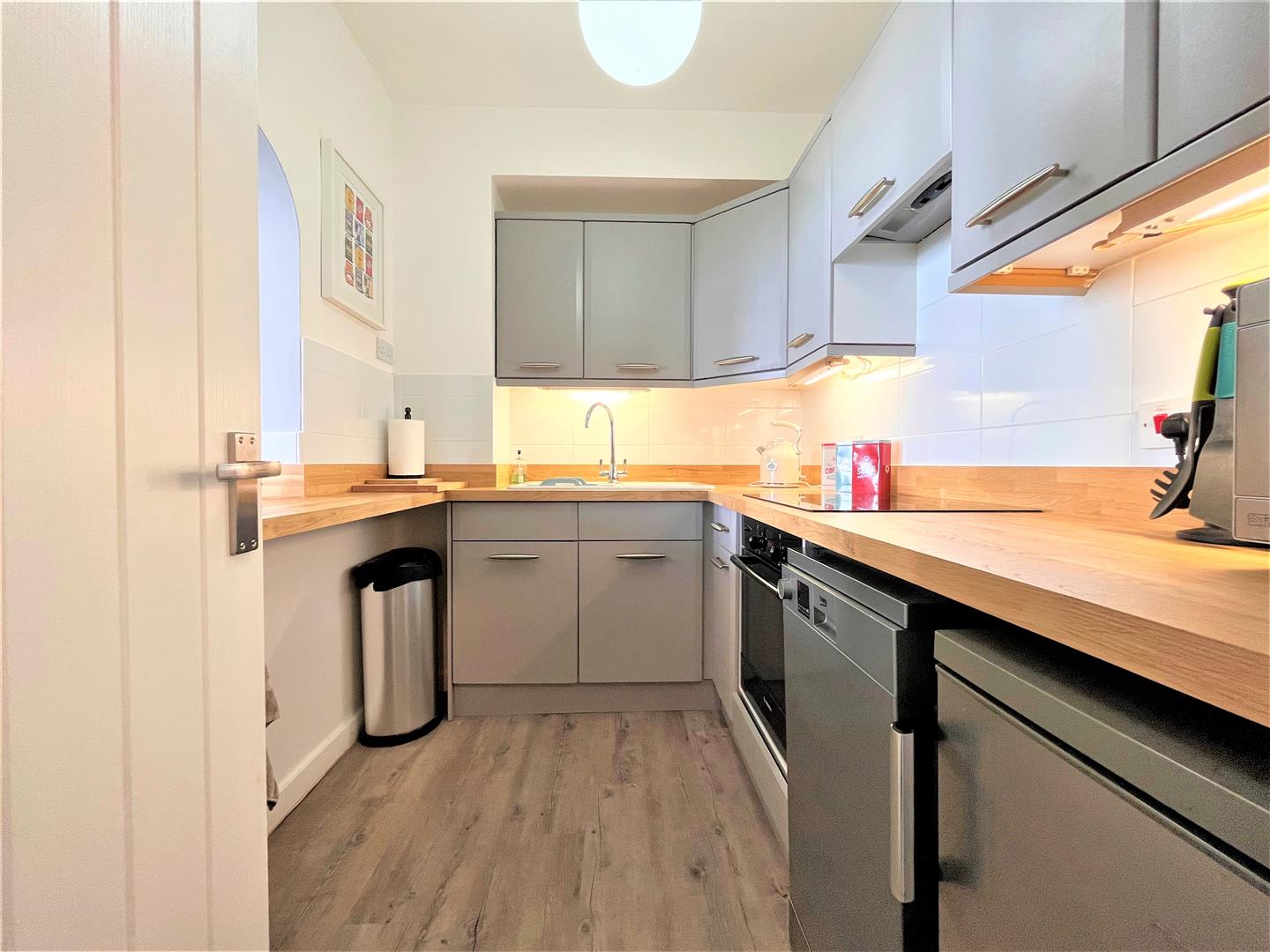 Flat De La Warr Parade in Rother
