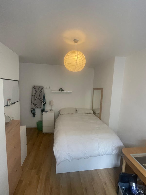 Room Bolney Street in Greater London