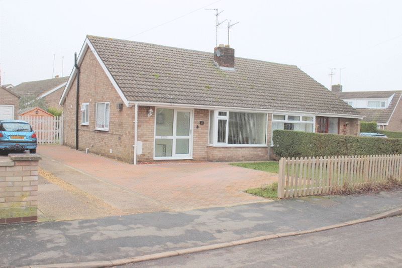House Tavistock Close in Thorney