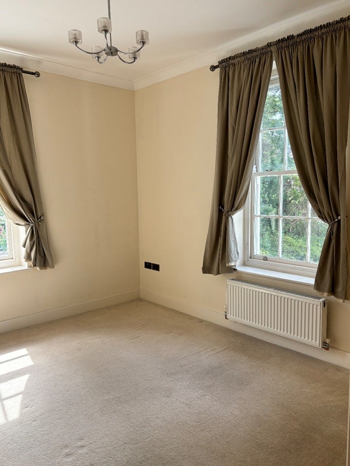Flat Honor Oak Rise in Greater London