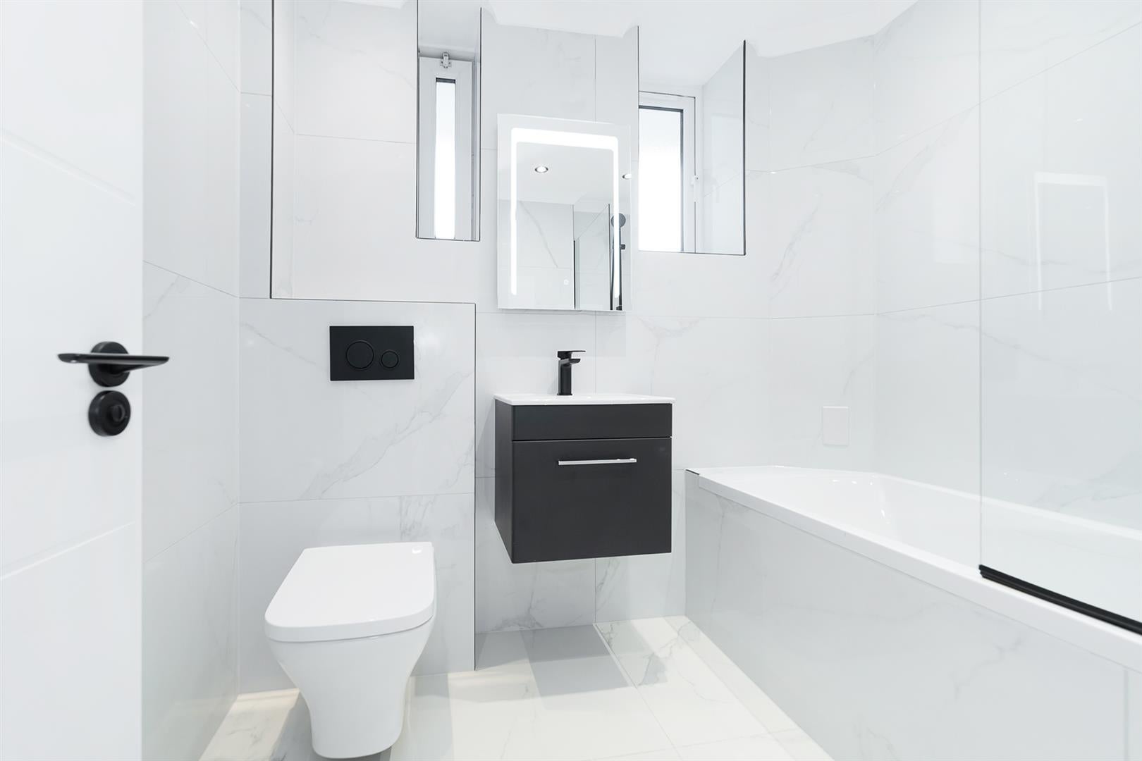 Flat Hendre Road in Greater London