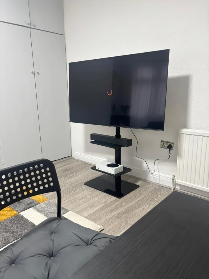 Flat Everton Drive in Greater London