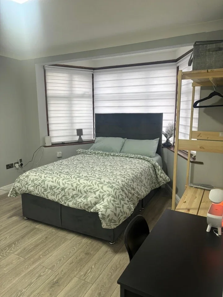 Flat Everton Drive in Greater London