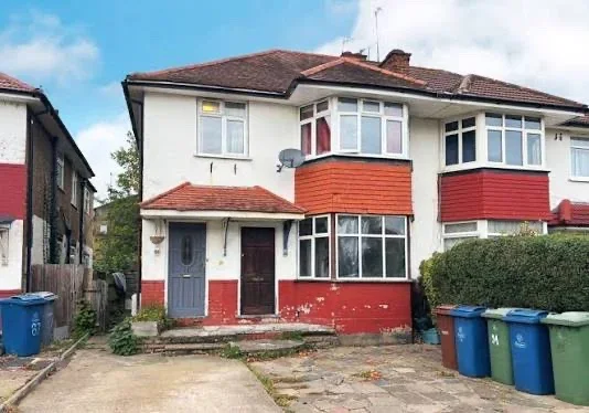 Flat Everton Drive in Greater London