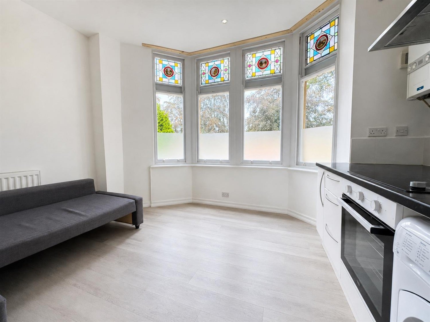 Flat Ninian Road in Cardiff