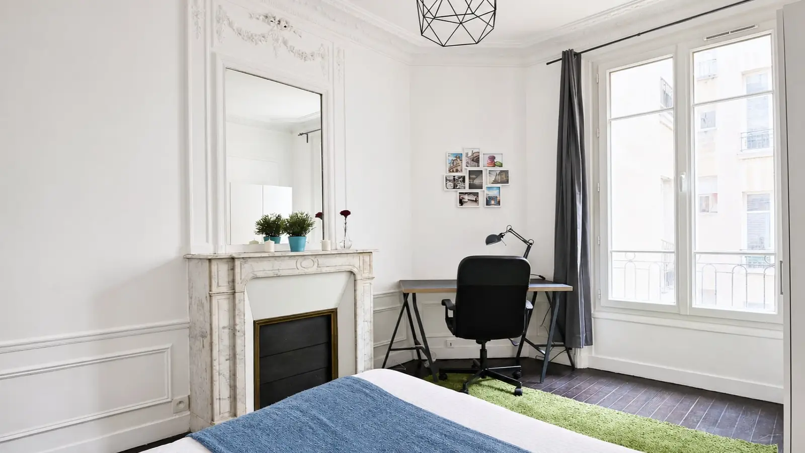 Chambre Avenue Gambetta à Paris