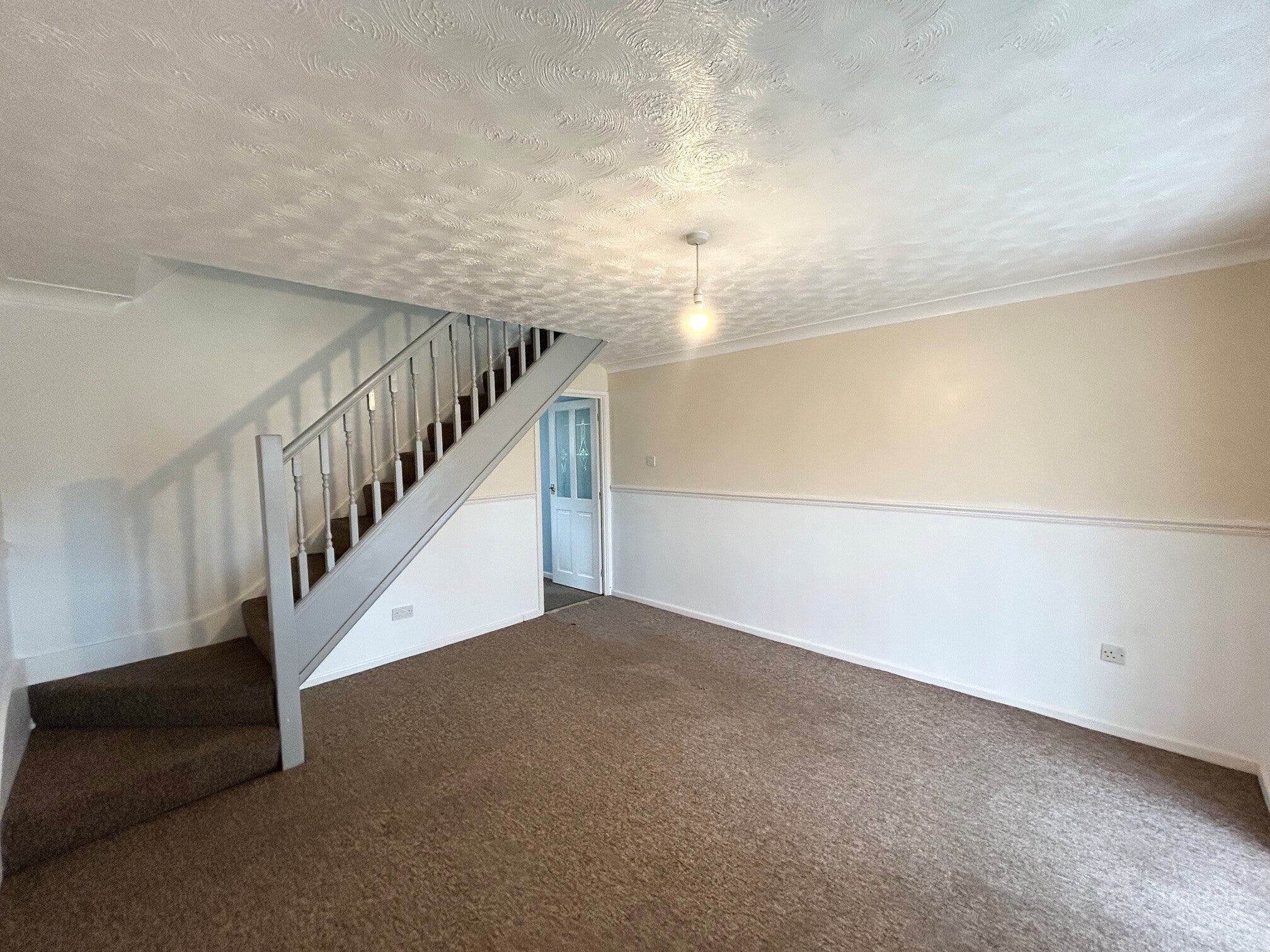 House Pimpern Close in Poole
