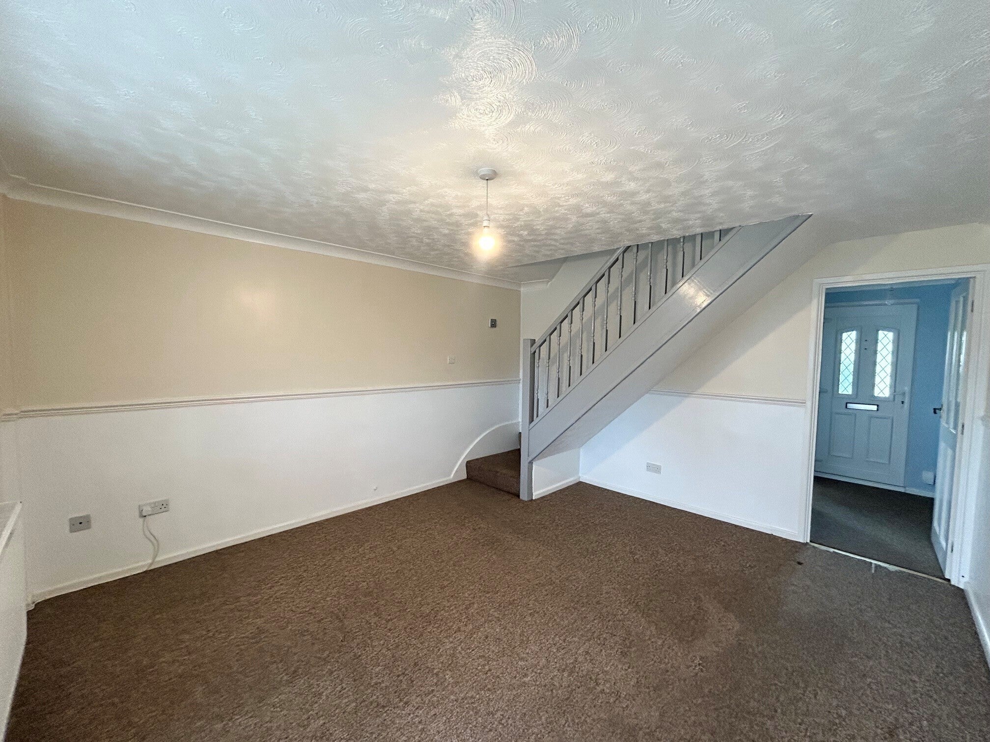 House Pimpern Close in Poole