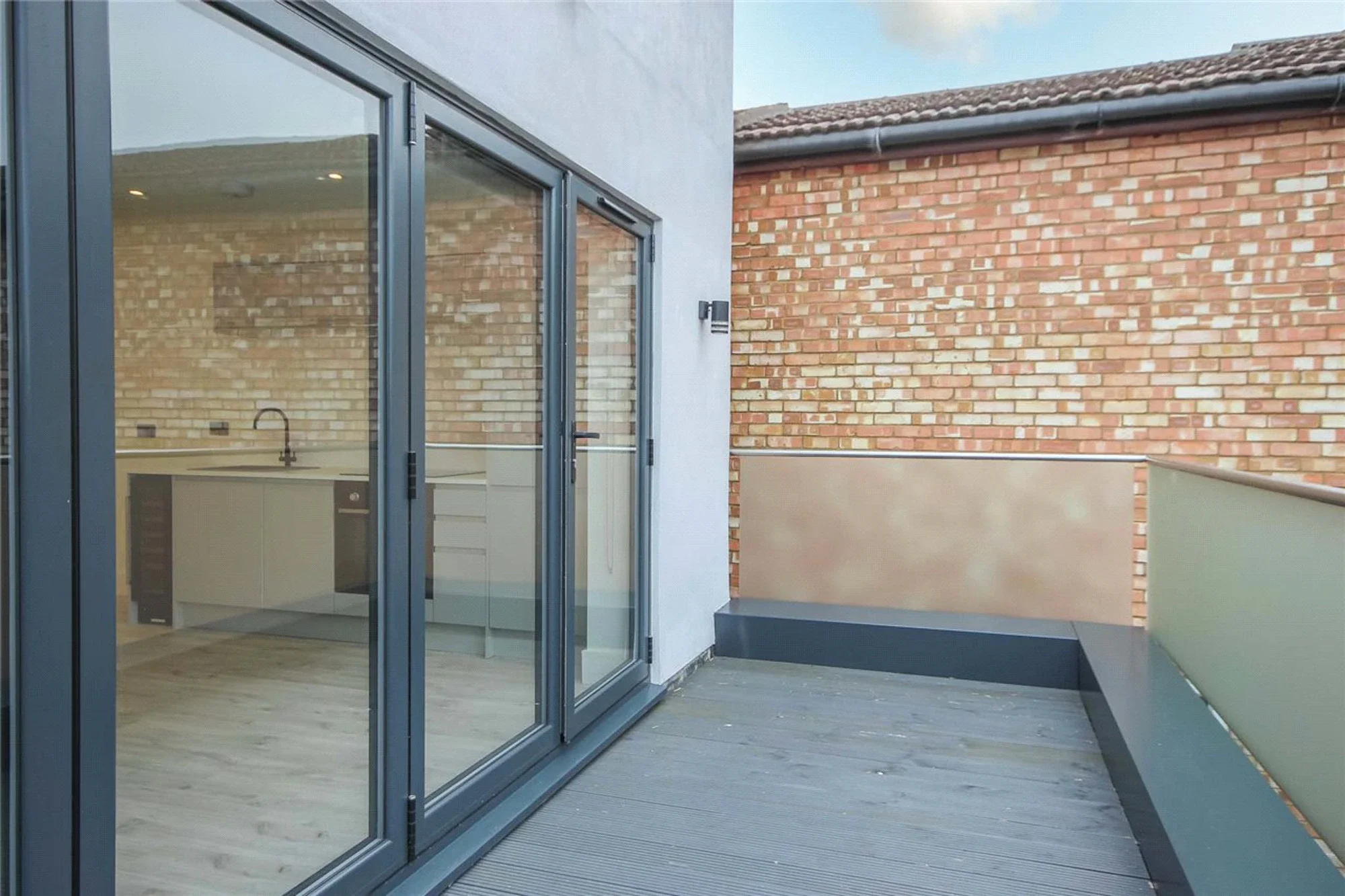 Flat Hatfield Road in St Albans