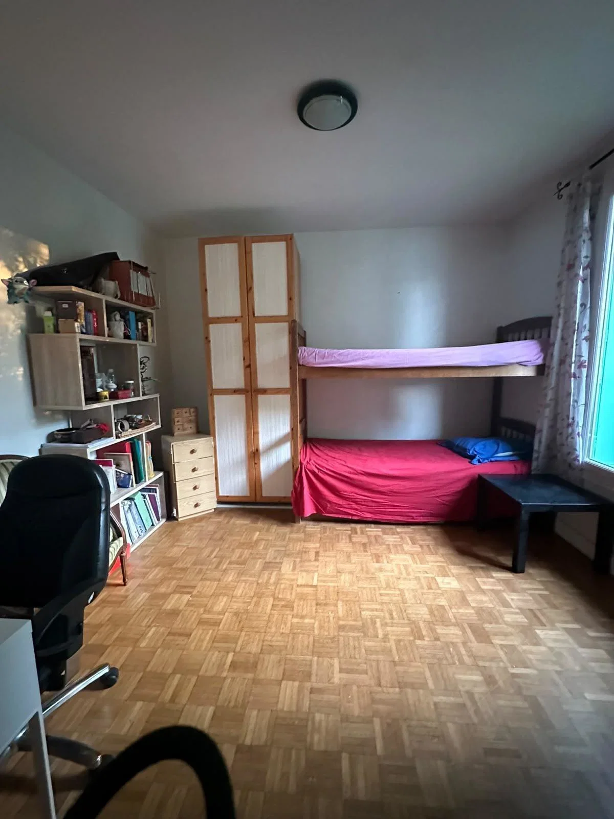 Chambre Rue de la Ferme à Montreuil