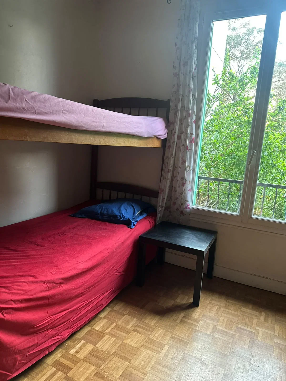 Chambre Rue de la Ferme à Montreuil