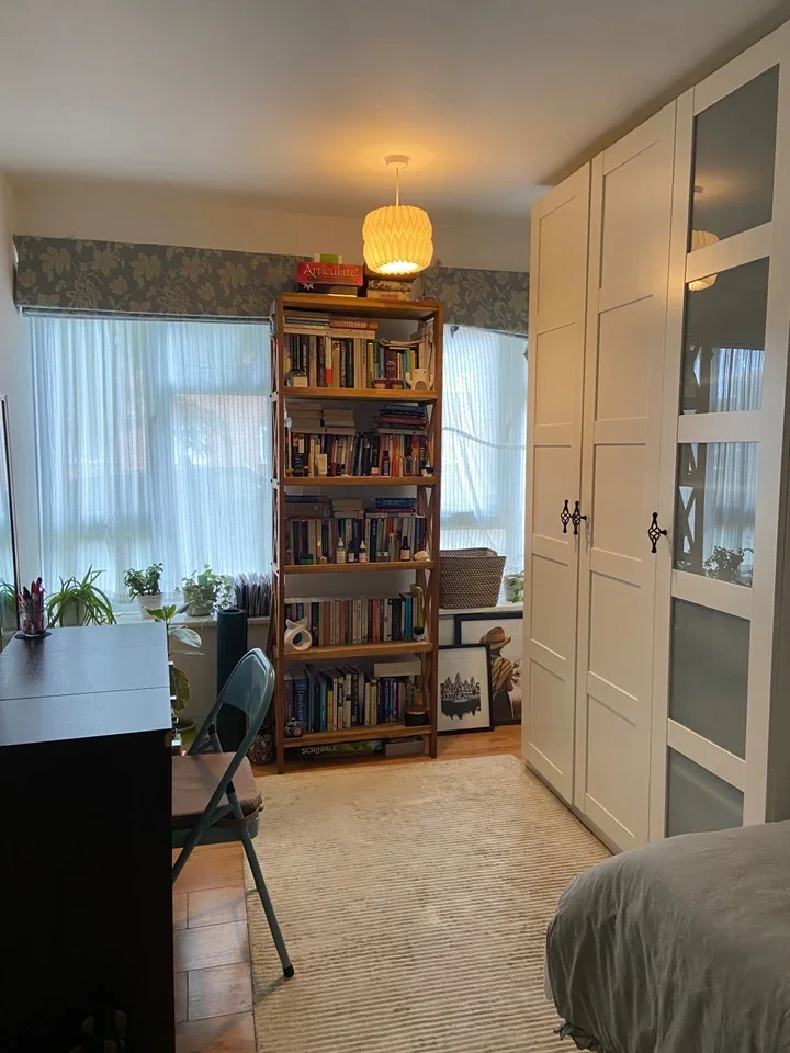 Room Challoner Close in Greater London