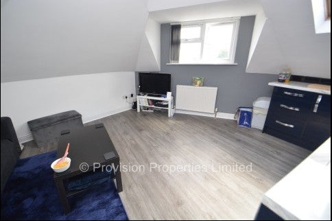 Flat Woodhouse Street in Leeds