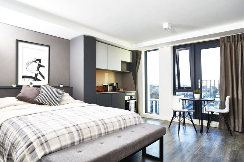 Flat Fountainbridge in City of Edinburgh