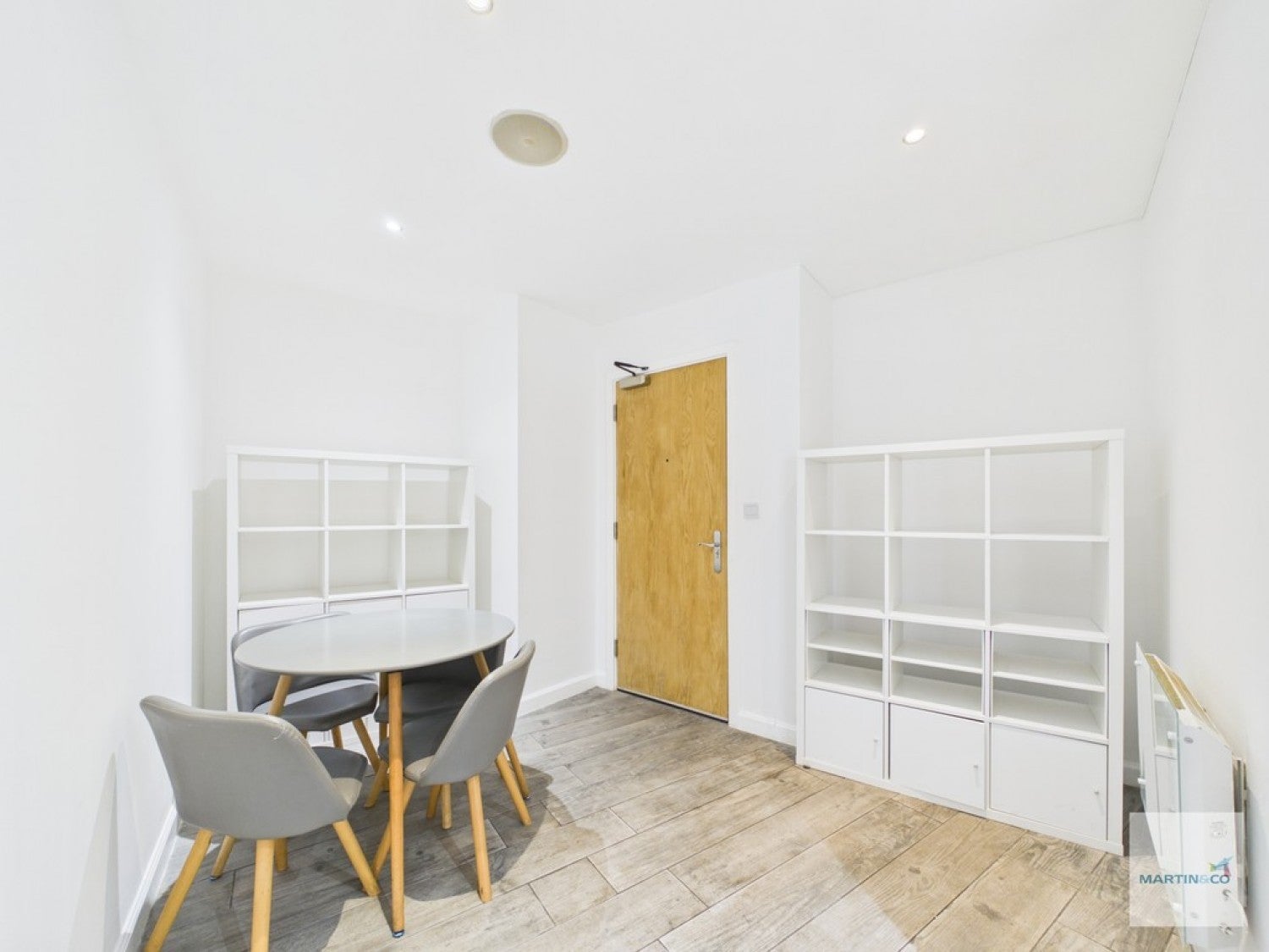 Flat Kayes Walk in Nottingham