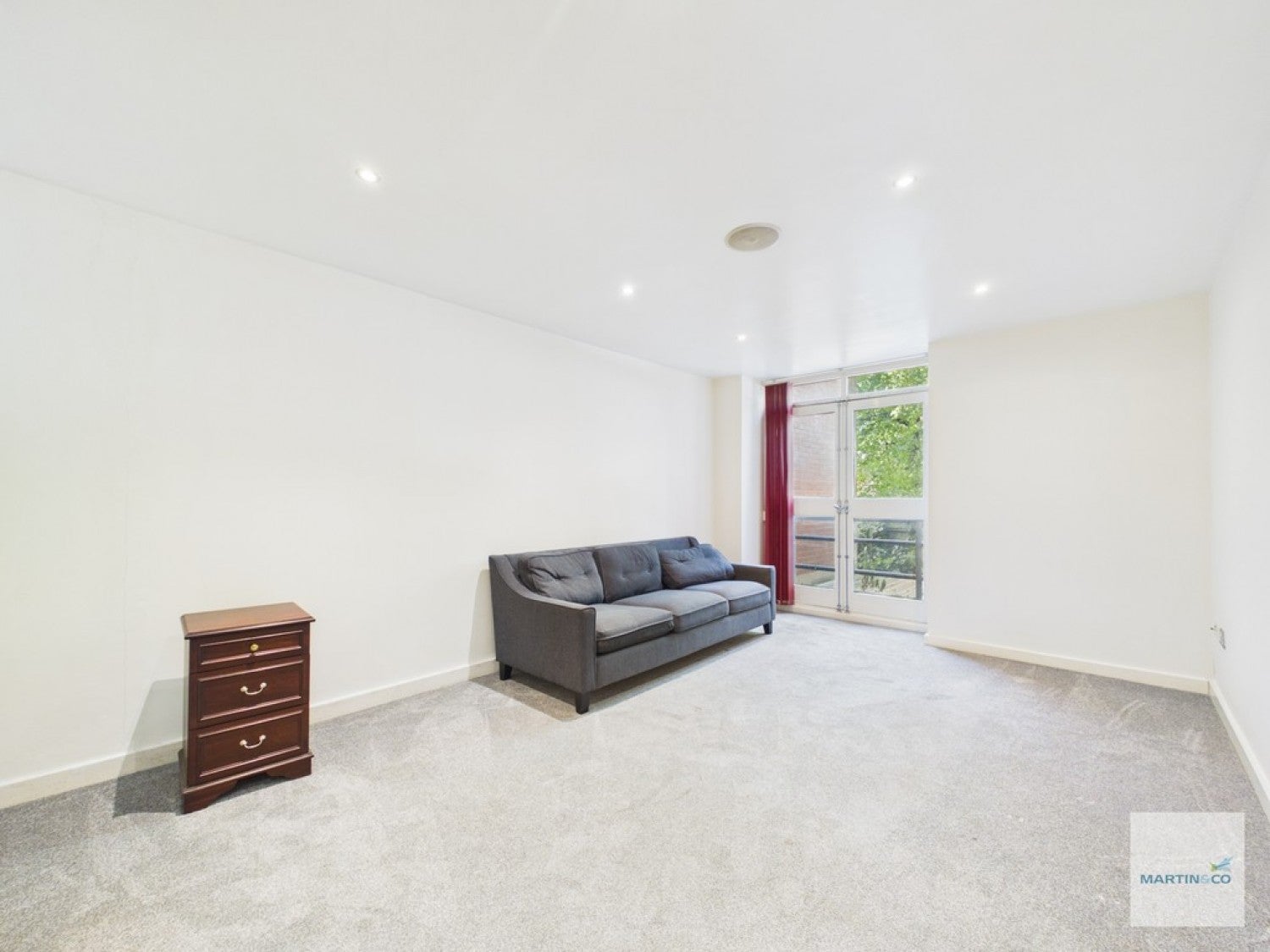 Flat Kayes Walk in Nottingham