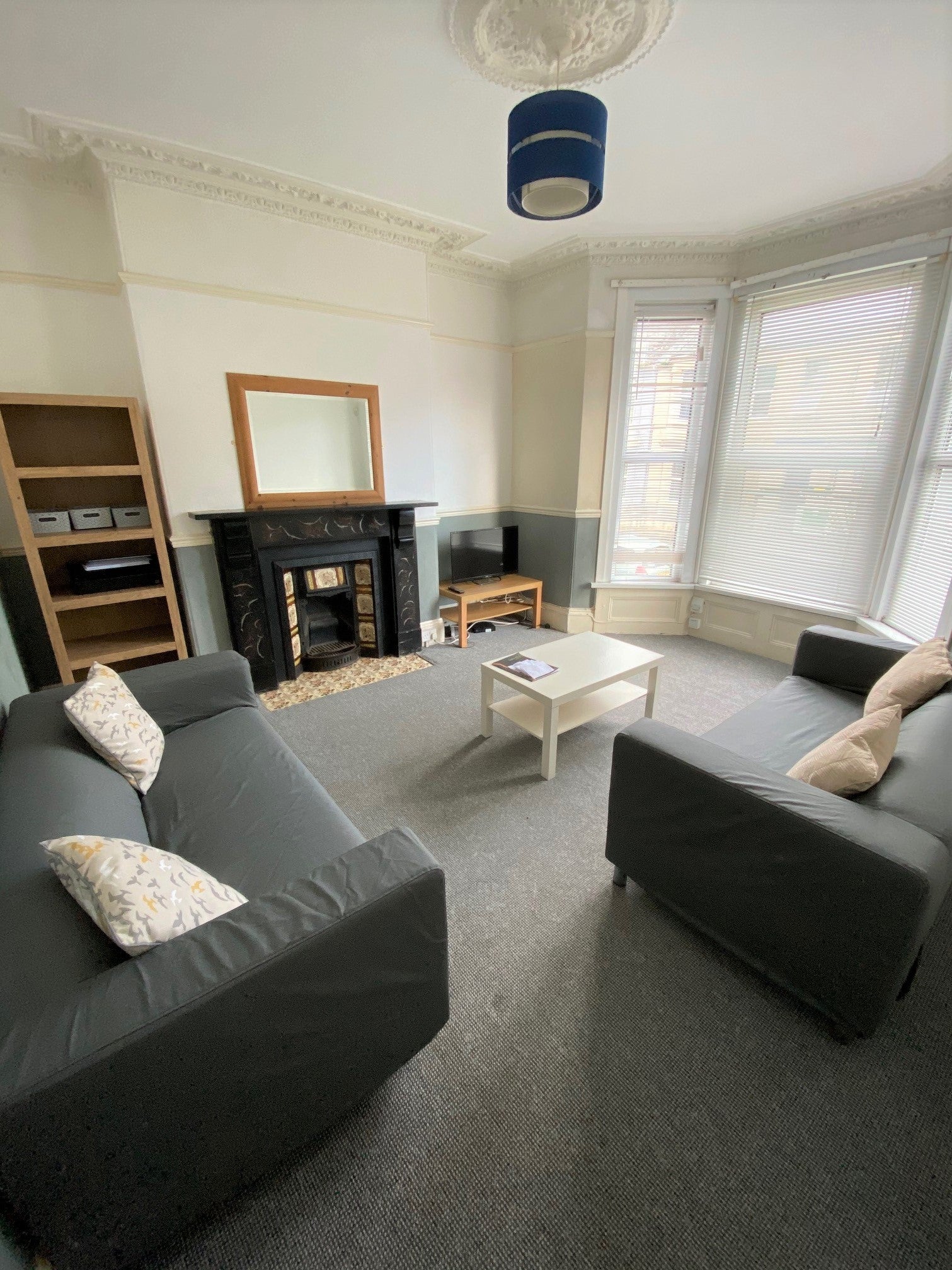 Room Beaumont Road in Plymouth