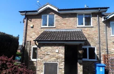 House Hexham Close in Sandhurst