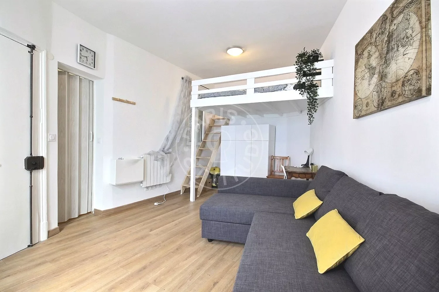 Appartement Rue Charles Moureu à Paris