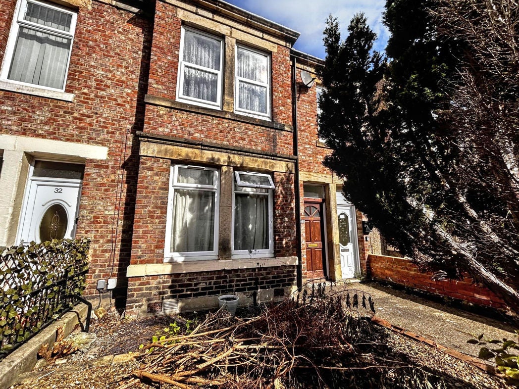 Flat Claremont North Avenue in Gateshead