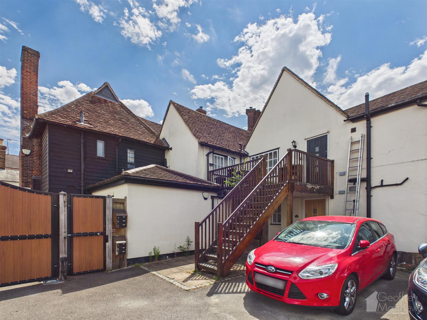 Flat Knight Street in East Hertfordshire