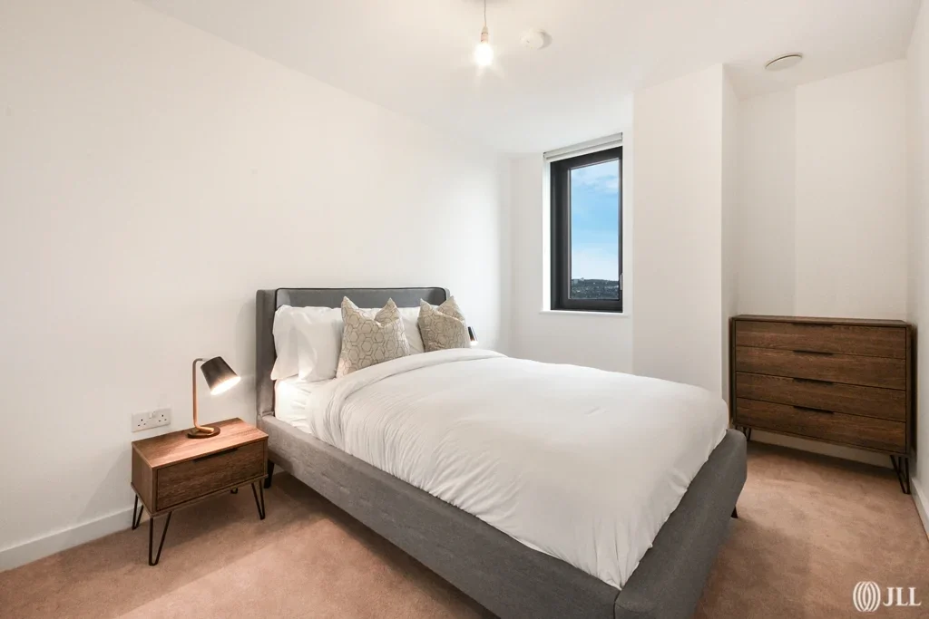 Flat City North Place in Greater London