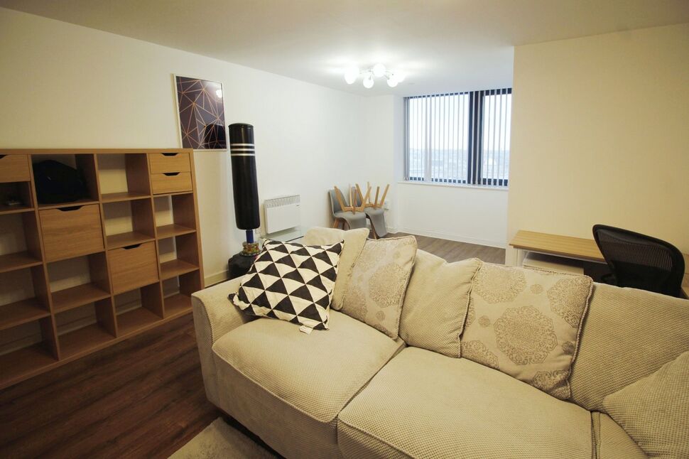 Flat Tithebarn Street in Liverpool
