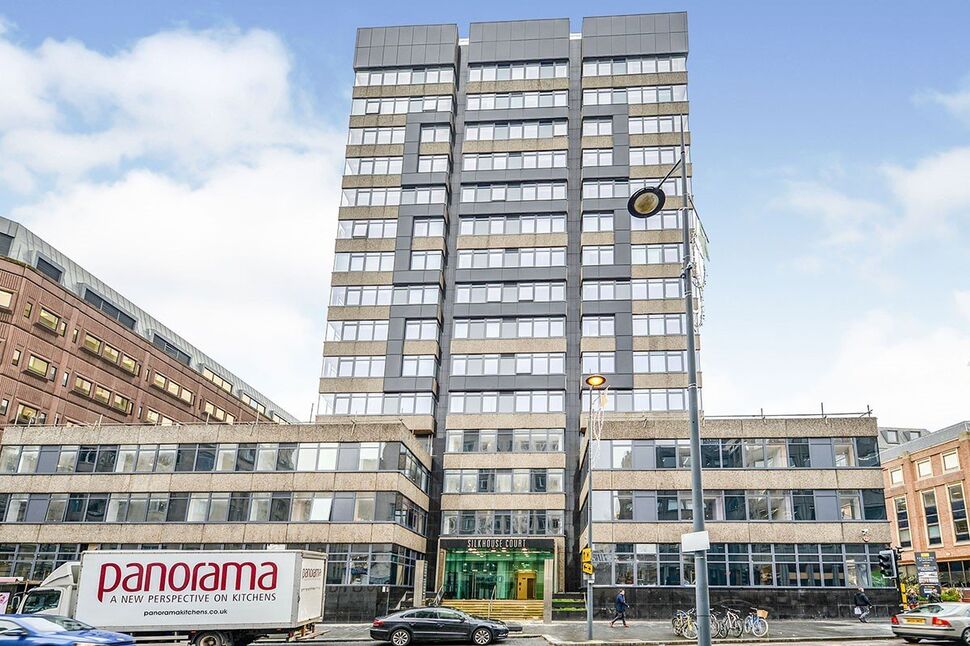 Flat Tithebarn Street in Liverpool