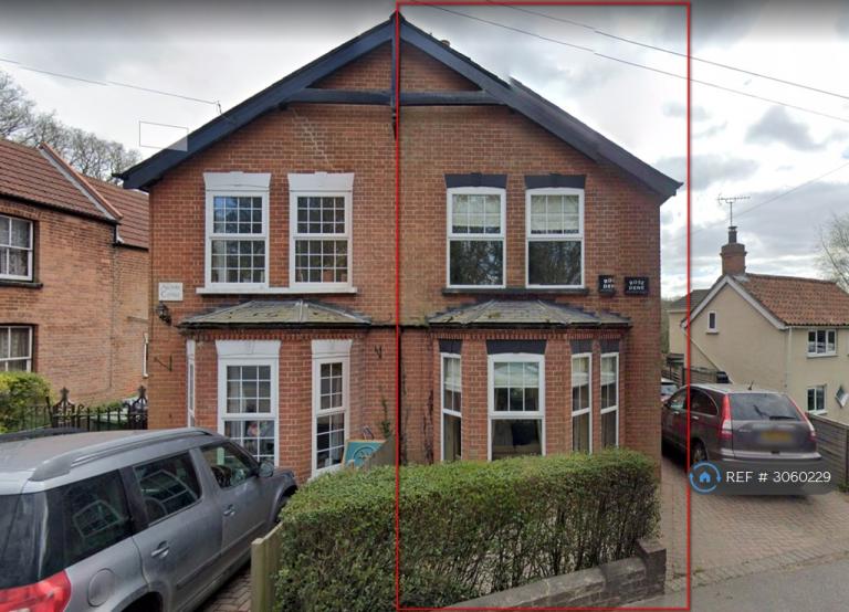 House Beccles Road in Great Yarmouth