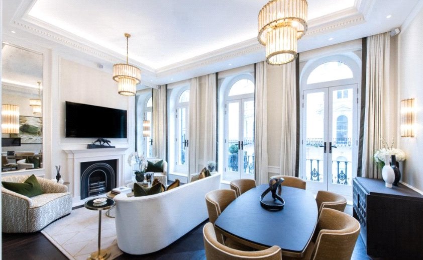 Flat Prince of Wales Terrace in Greater London