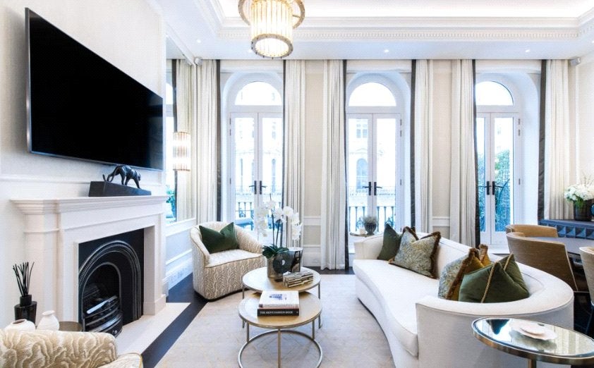 Flat Prince of Wales Terrace in Greater London