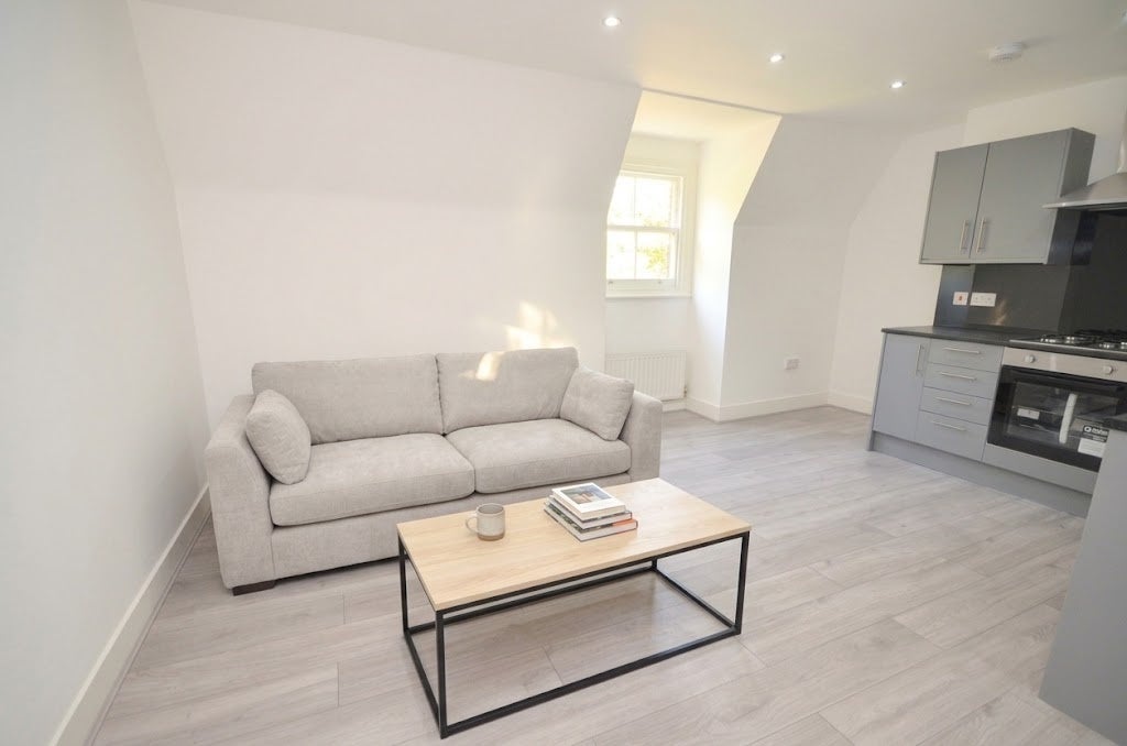 Flat East Dulwich Grove in Greater London