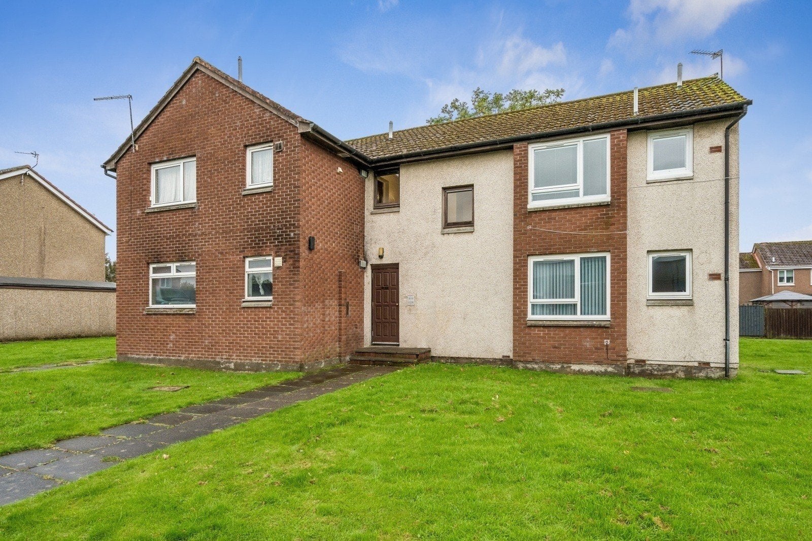 Flat Maurice Avenue in Stirling