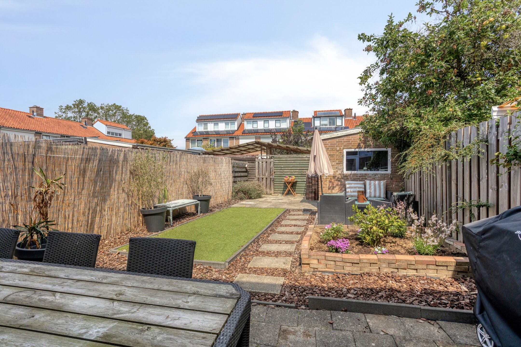 Tussenwoning te koop: De Kist 66, Elst