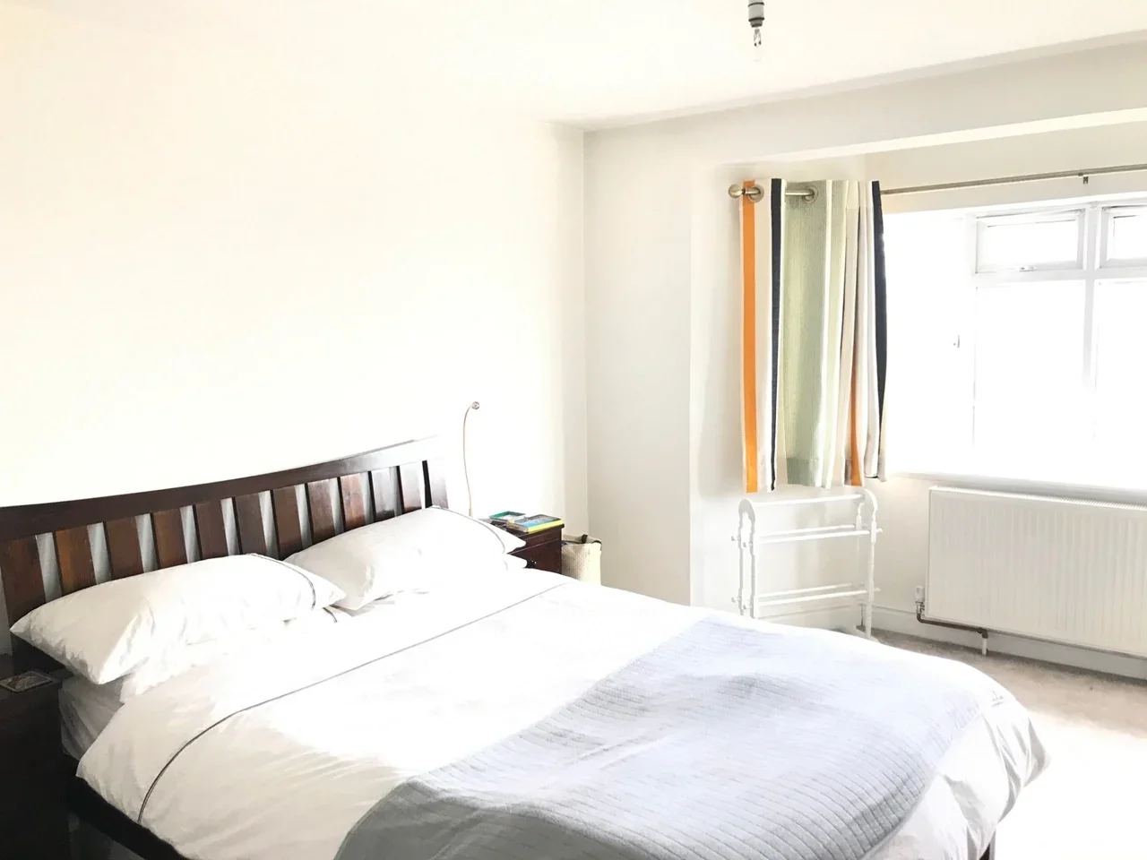 Flat Streatham High Road in Greater London
