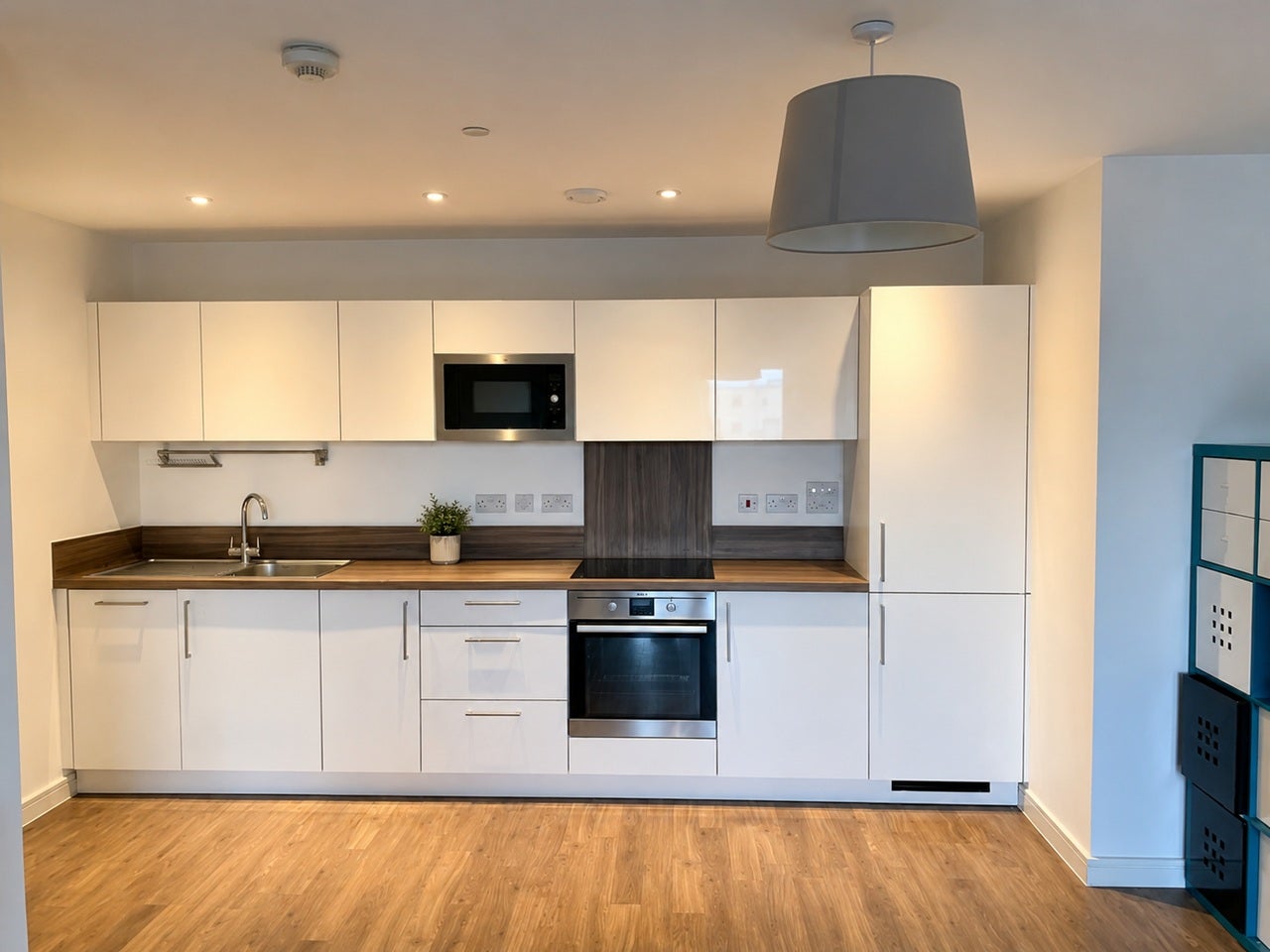 Flat Booth Road in Greater London