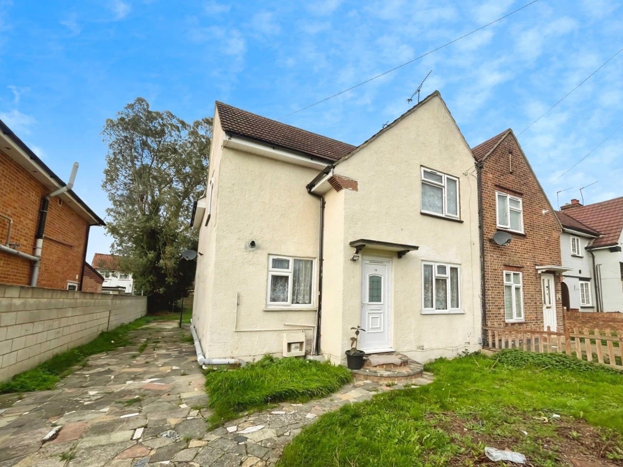 House North Avenue in Greater London