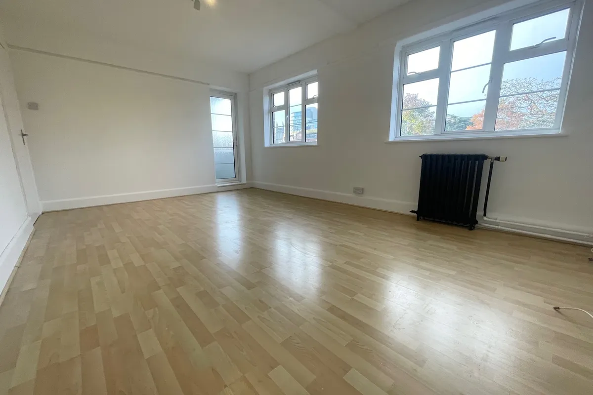 Flat Bourne Avenue in Bournemouth