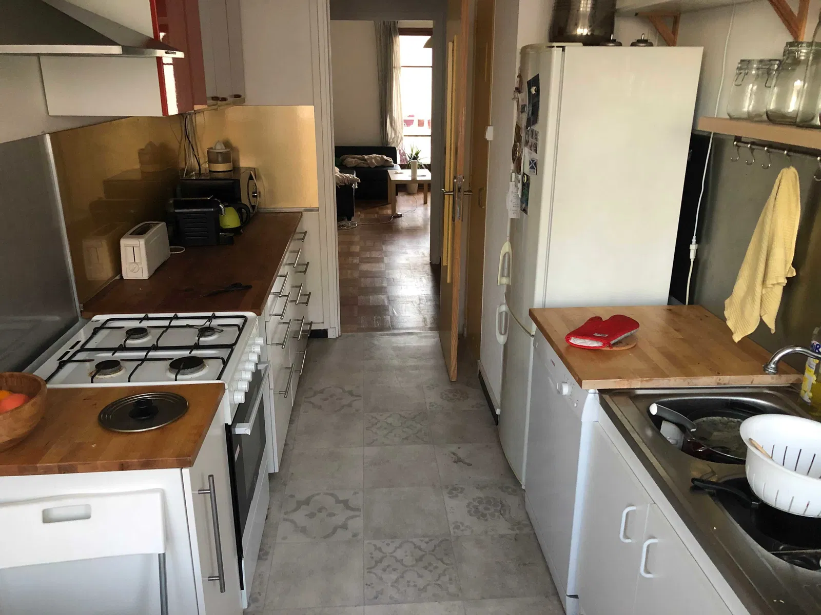 Room Rue Menpenti in Marseille