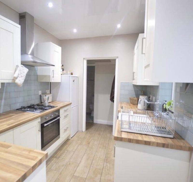 Room Shortridge Terrace in Newcastle upon Tyne