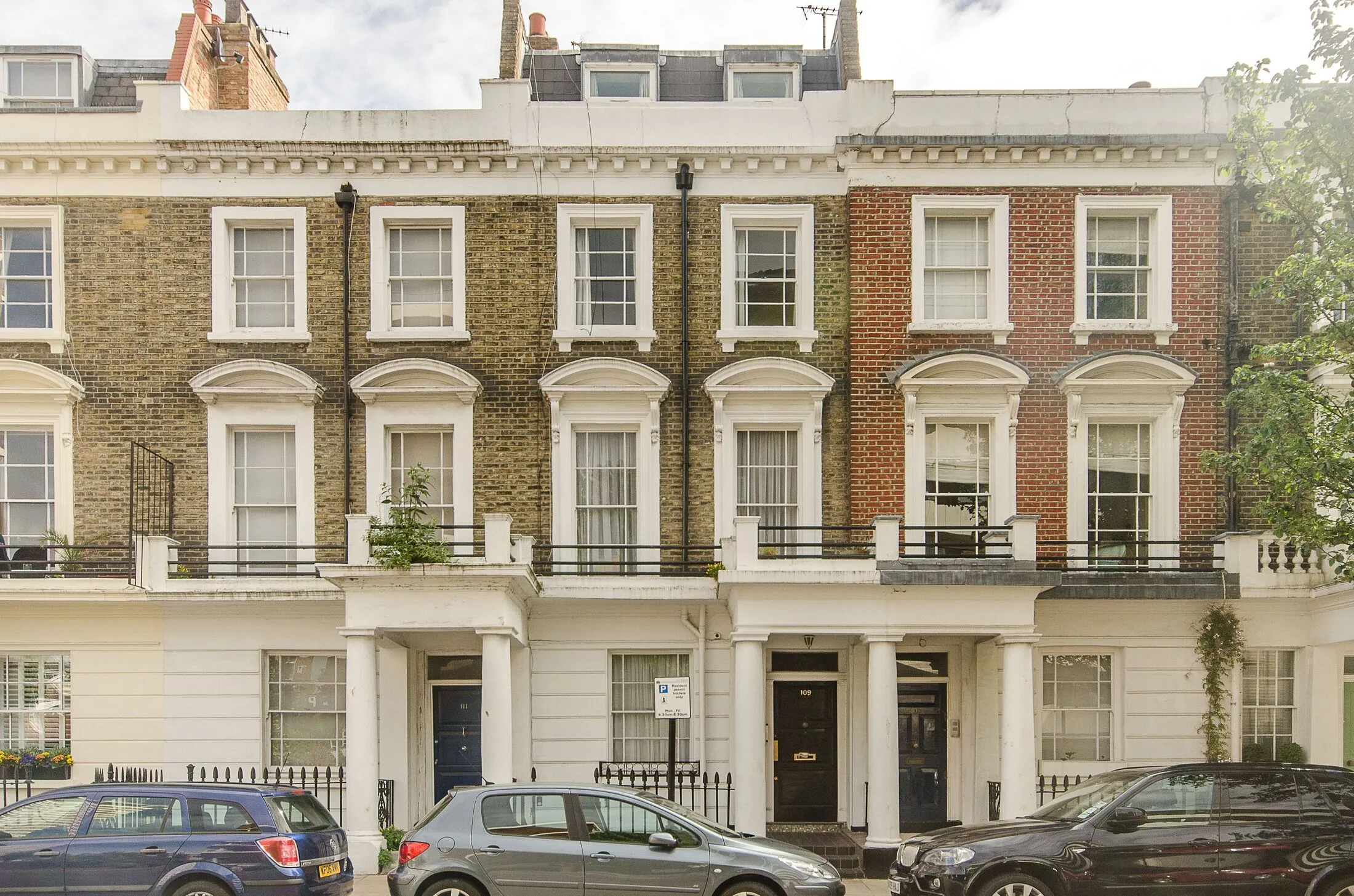 Flat Cumberland Street in City of Westminster