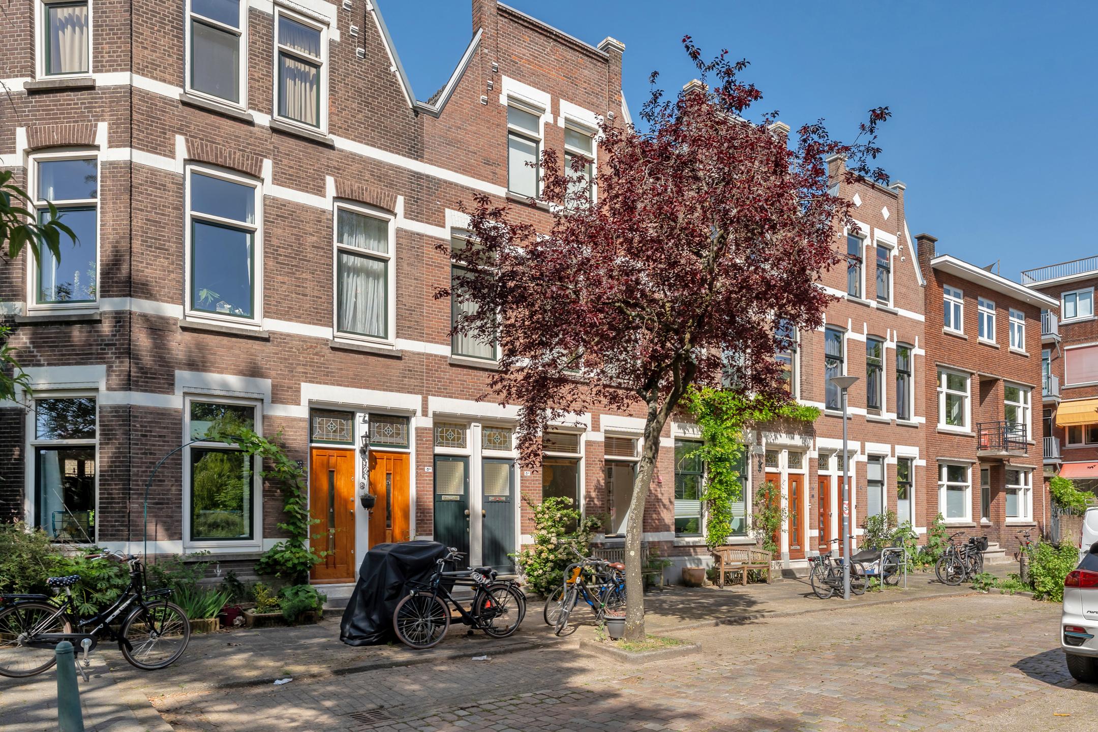 Appartement Lisplein 8 A in Rotterdam